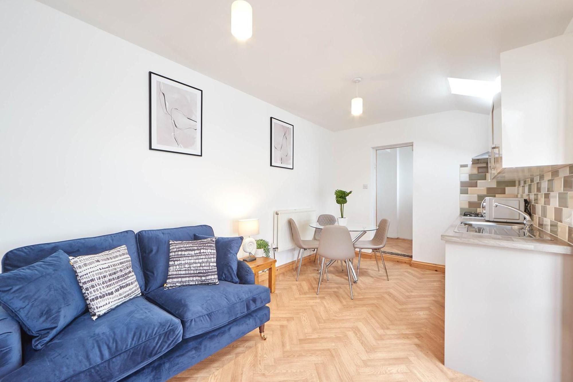 Little Treasure Apartment Whitby
